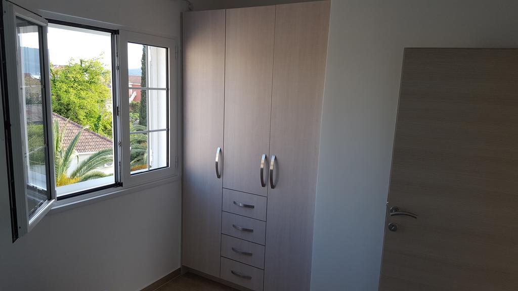 Apartment Milas Tivat Exteriér fotografie