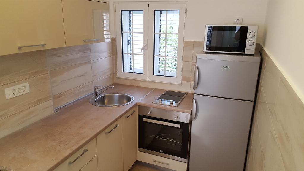 Apartment Milas Tivat Exteriér fotografie